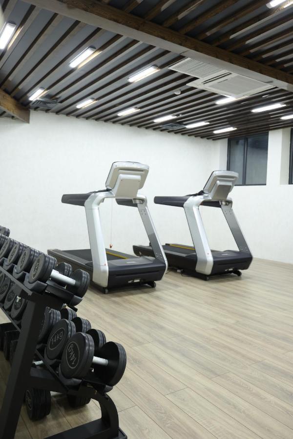 Mir Luxe Plaza Hotel Tashkent Ngoại thất bức ảnh
